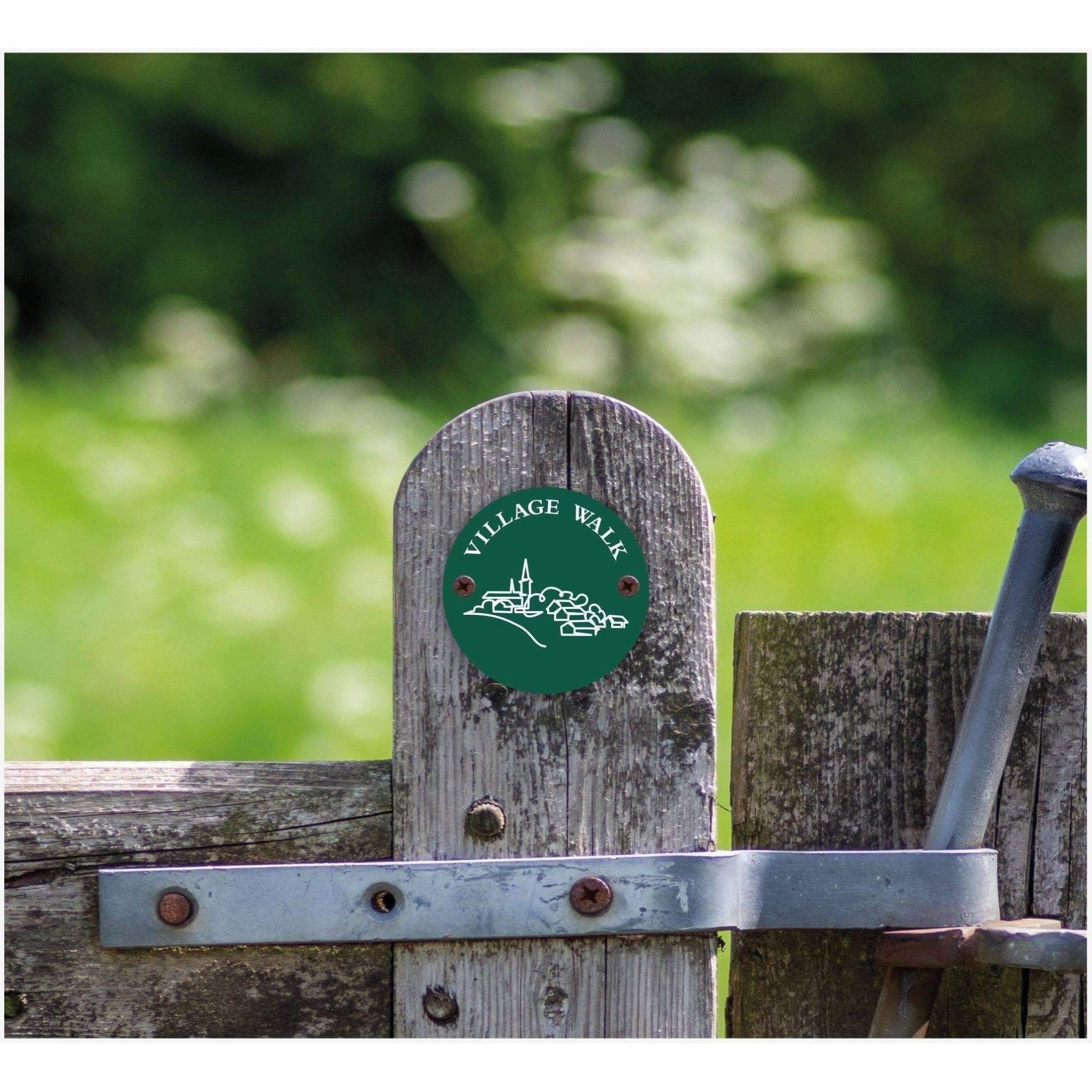 Village Walk Green Waymarker sign